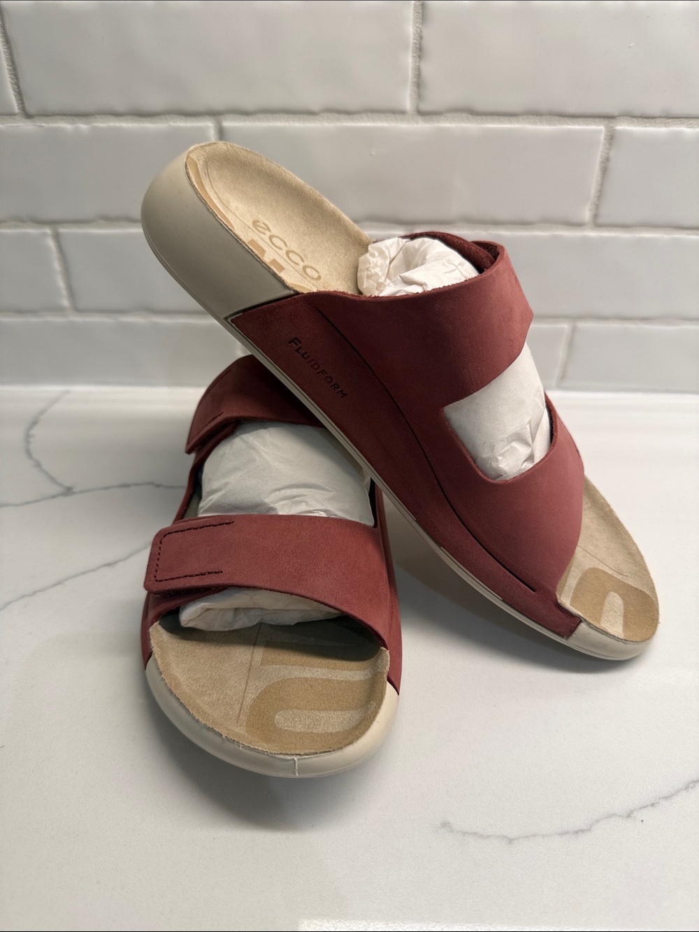 ECCO Cozmo Sandals